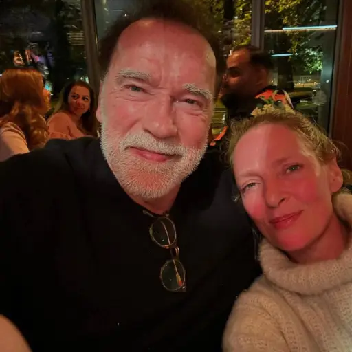 Arnold Schwarzenegger ,