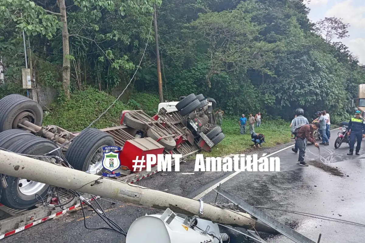 accidente-ruta-pacifico-emisoras-unidas, 