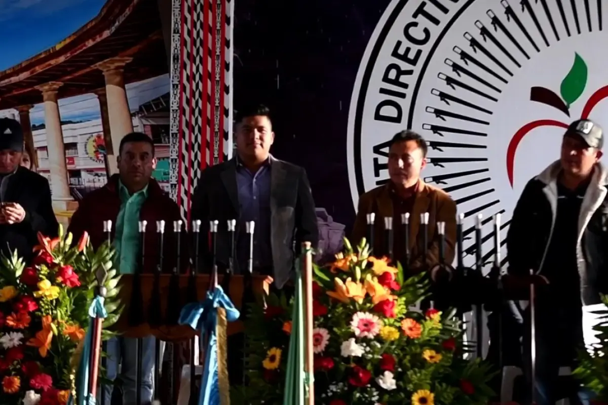 Dentro del procedimiento también presentaron a los candidatos a vocales de recursos naturales. Captura de pantalla. 