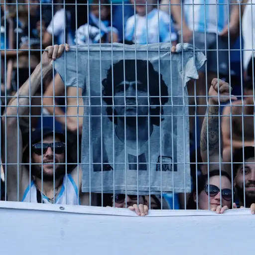 Homenajes por la muerte de Diego Armando Maradona - EFE