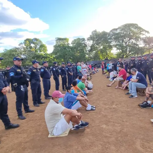 Allanan la Granja Penal Canadá en búsqueda de ilícitos ,