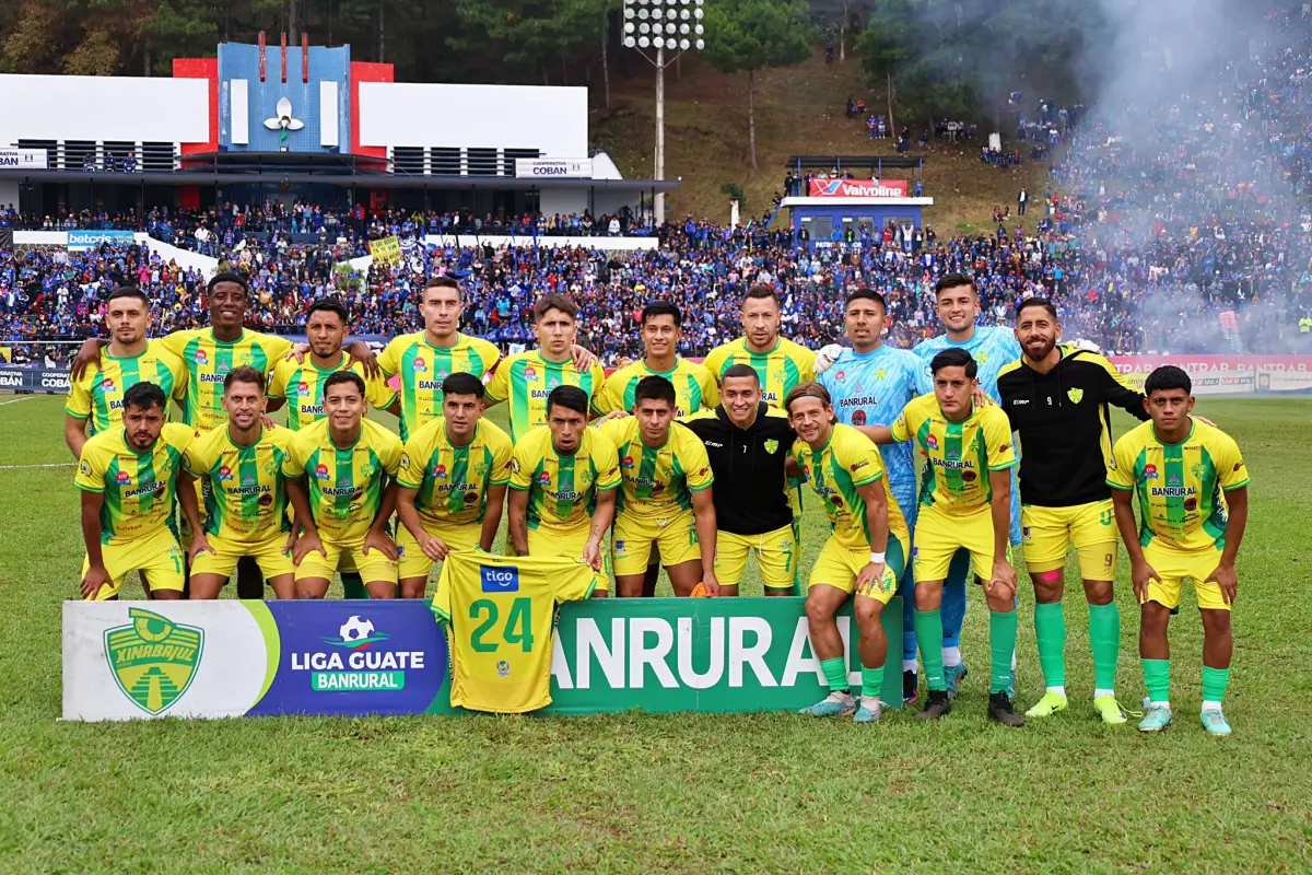 Jugadores de Xinabajul-Huehue - Liga Guate Banrural