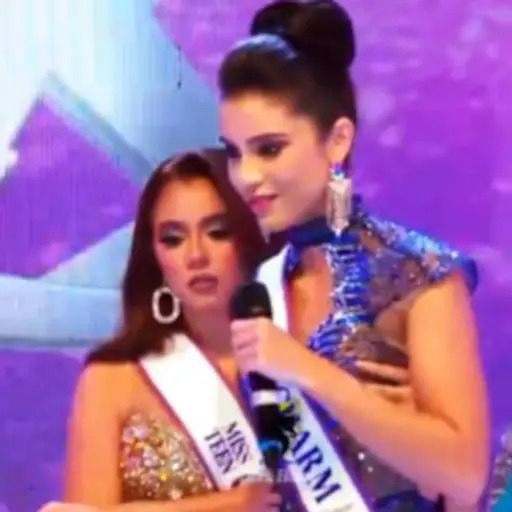 certamen de belleza ,