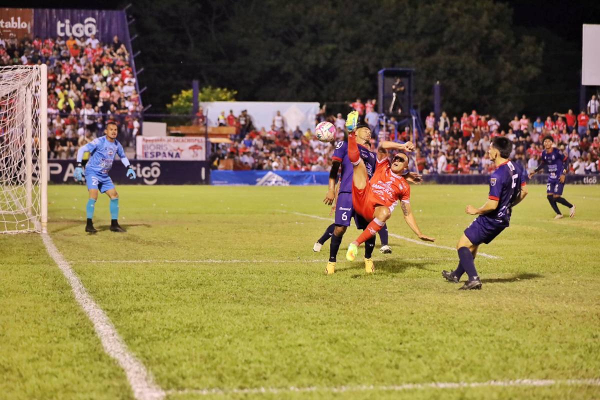 Empate sin goles en la final de ida entre Sacachispas y Mictlán