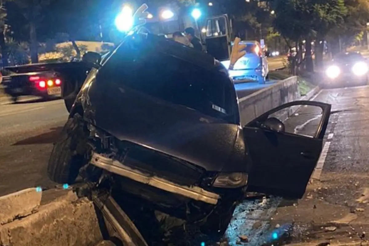 Dos de los accidentes de tránsito ocurrieron en el Anillo Periférico durante la madrugada. Foto: PMT de Guatemala.