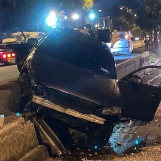 Dos de los accidentes de tránsito ocurrieron en el Anillo Periférico durante la madrugada. Foto: PMT de Guatemala.