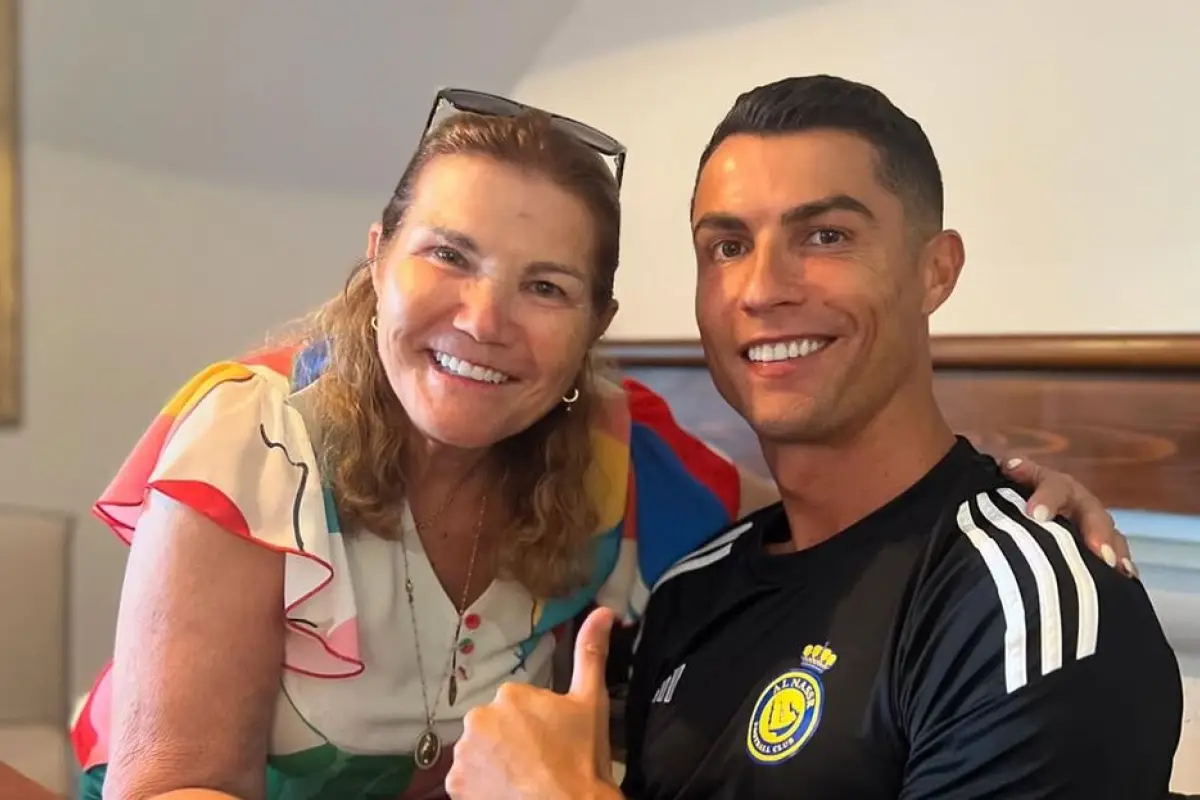 Cristiano Ronaldo  envía  mensaje emotivo a su mamá.