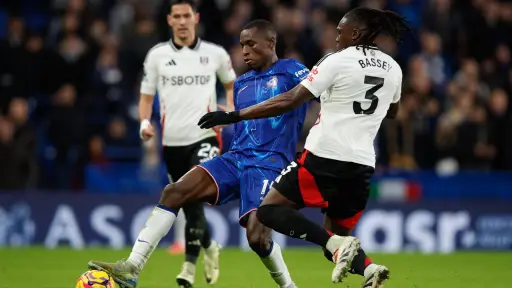 Fulham derrota sobre la hora al Chelsea