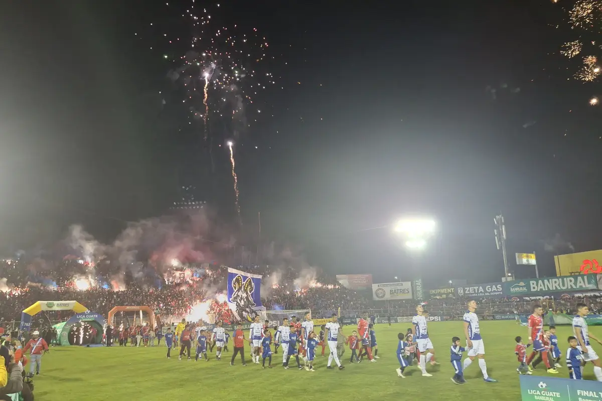 Xelajú MC buscará jugar la Copa Centroamericana en el Estadio Mario Camposeco - Alex Meoño