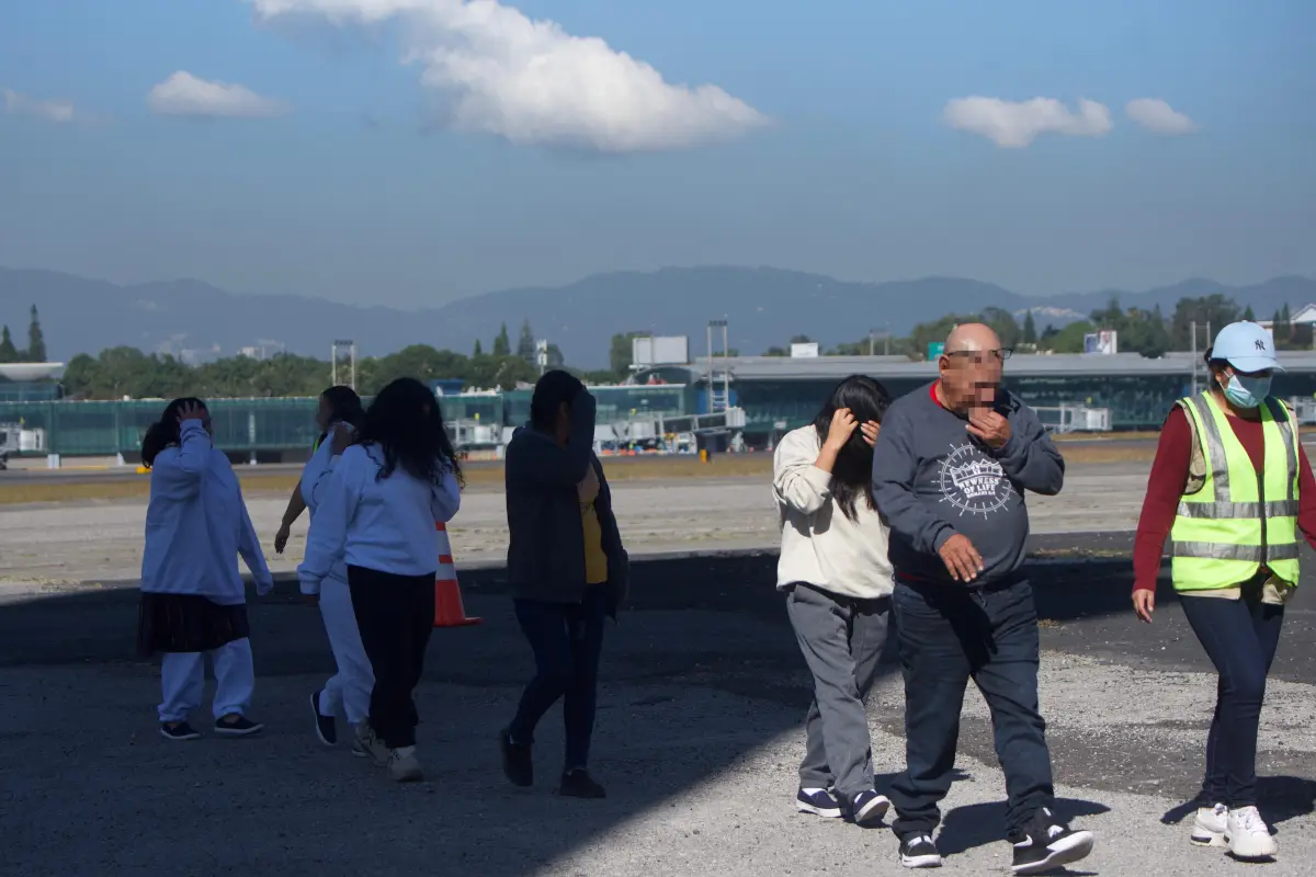 Migrantes guatemaltecos retornados llegaron por vía aérea procedentes de EE. UU., Omar Solís/Emisoras Unidas