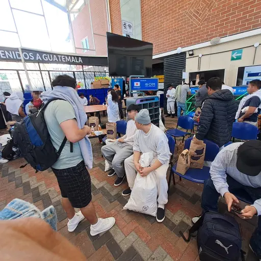 Migrantes guatemaltecos retornados llegaron por vía aérea procedentes de EE. UU. ,Omar Solís/Emisoras Unidas