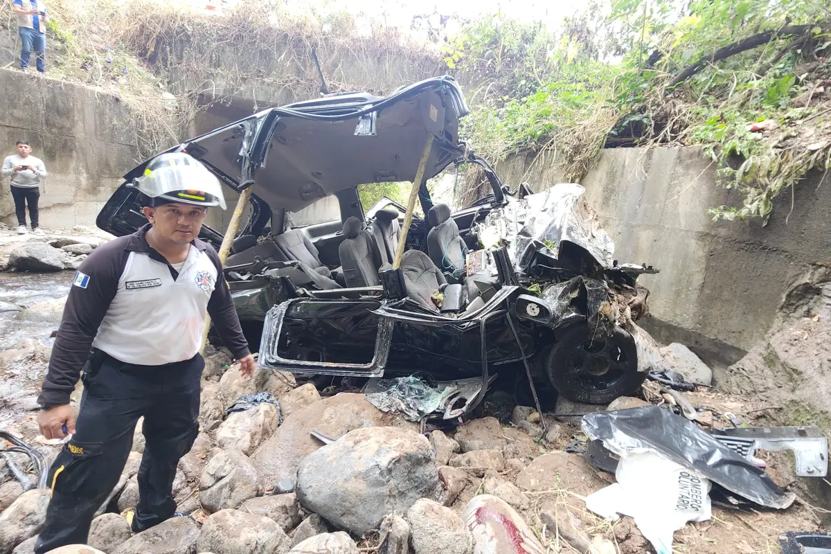 Cuatro personas mueren en accidente en Santa Rosa