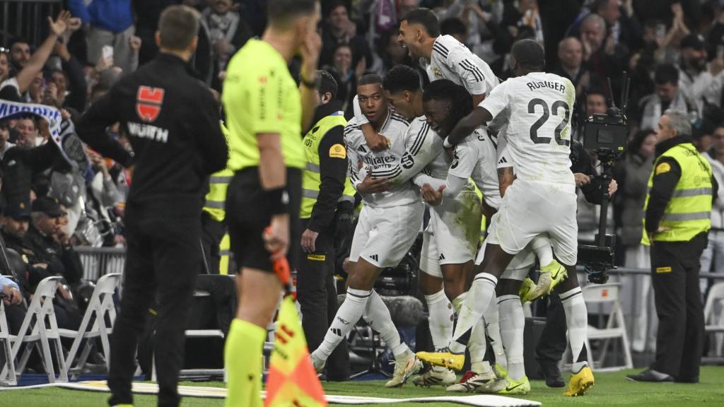 Celebración del Real Madrid ante el Sevilla | EFE