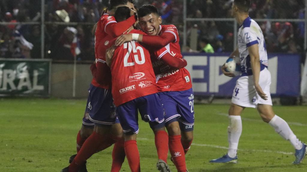 Celebración de Xelajú MC ante Cobán en la final de vuelta del Apertura 2024 | Alex Meoño