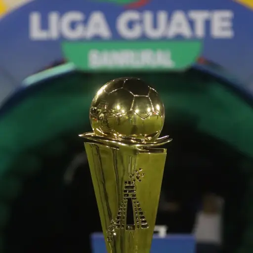 Trofeo de la Liga Guate Banrural  ,Alex Meoño 