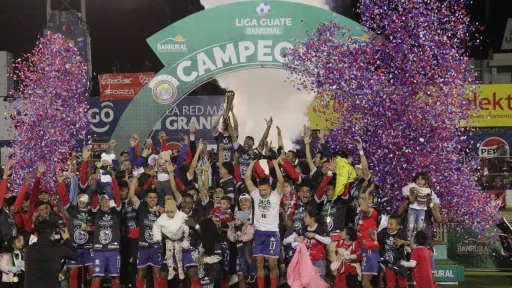 ¡Llegó la séptima luna! Xelajú MC remonta y se consagra campeón del Apertura 2024