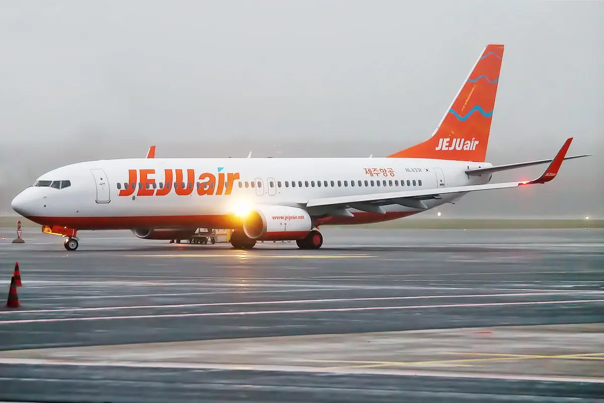 Un vuelo de Jeju Air que despegó en Corea del Sur se vio obligado a regresar al aeropuerto de salida, el Aeropuerto Internacional de Gimpo., Foto EFE