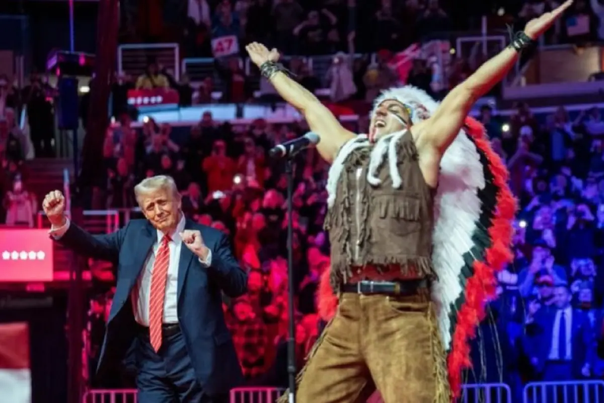 Trump baila tema de Village People , instagram @realdonaldtrump