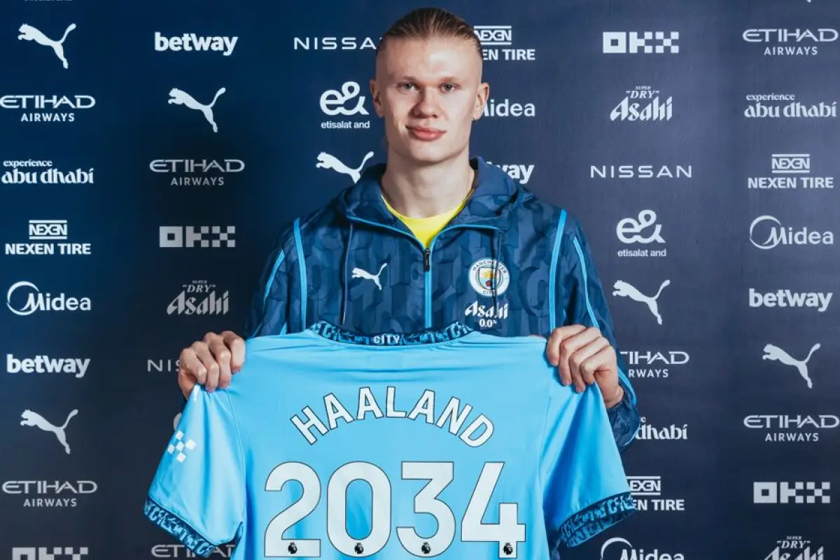 Erling Haaland amplía contrato con Manchester City hasta el 2034