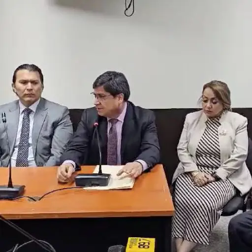 Los magistrados comparecieron a la audiencia en el Juzgado Segundo Penal. ,Ángel Oliva/EU