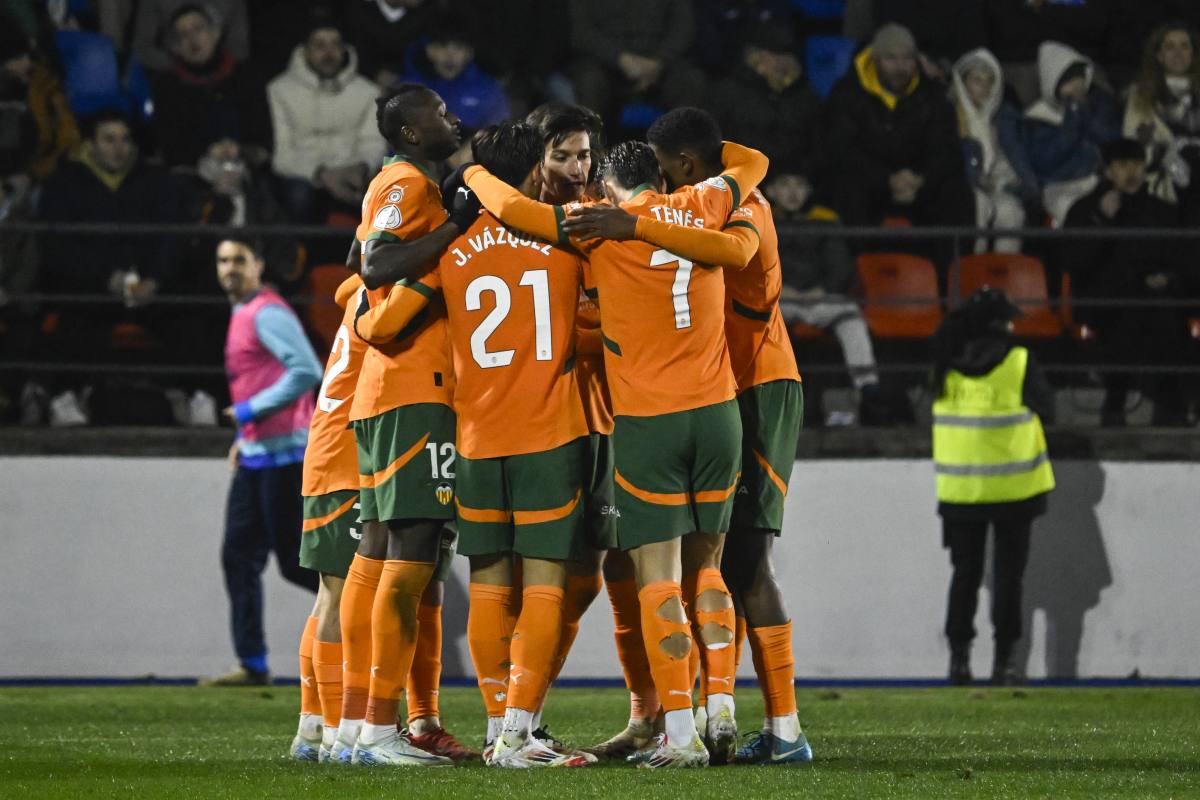 Valencia clasifica a los cuartos de final de Copa del Rey