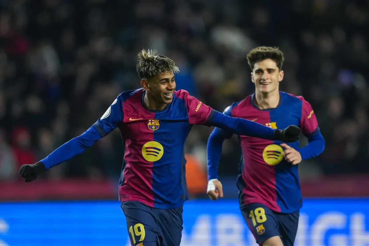 Celebración de Lamine Yamal ante el Betis - EFE