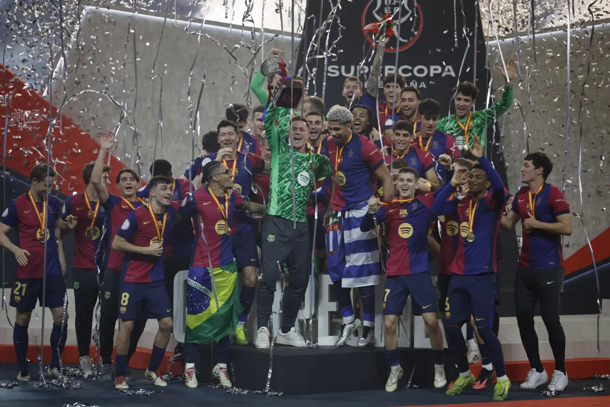 Barcelona, campeón de la Supercopa de España - EFE