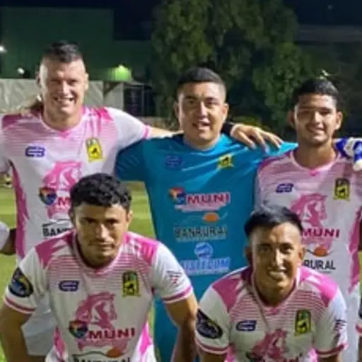 Fallo de portero guatemalteco en partido amistoso 