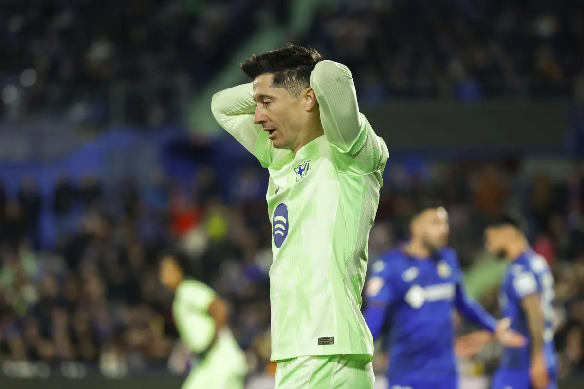 Robert Lewandowski en el partido entre Getafe y FC Barcelona - EFE