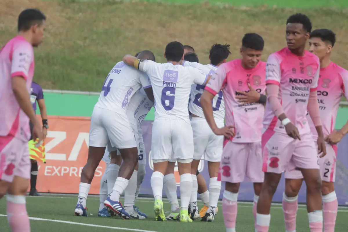 Celebración de Comunicaciones ante Mixco - Alex Meoño