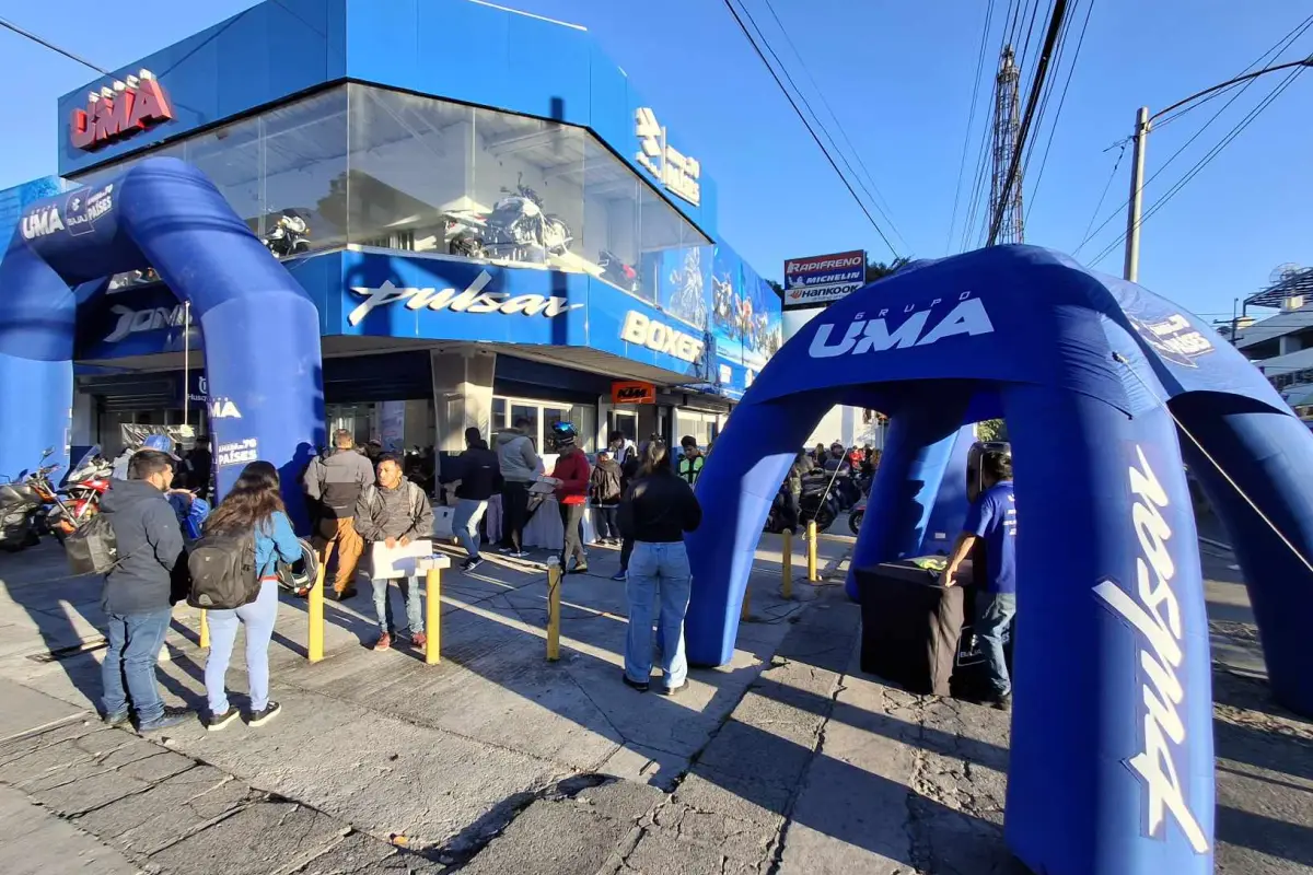 Cientos de motoristas acudieron a la zona 9 para participar en una caravana de convivencia., Álex Meoño.