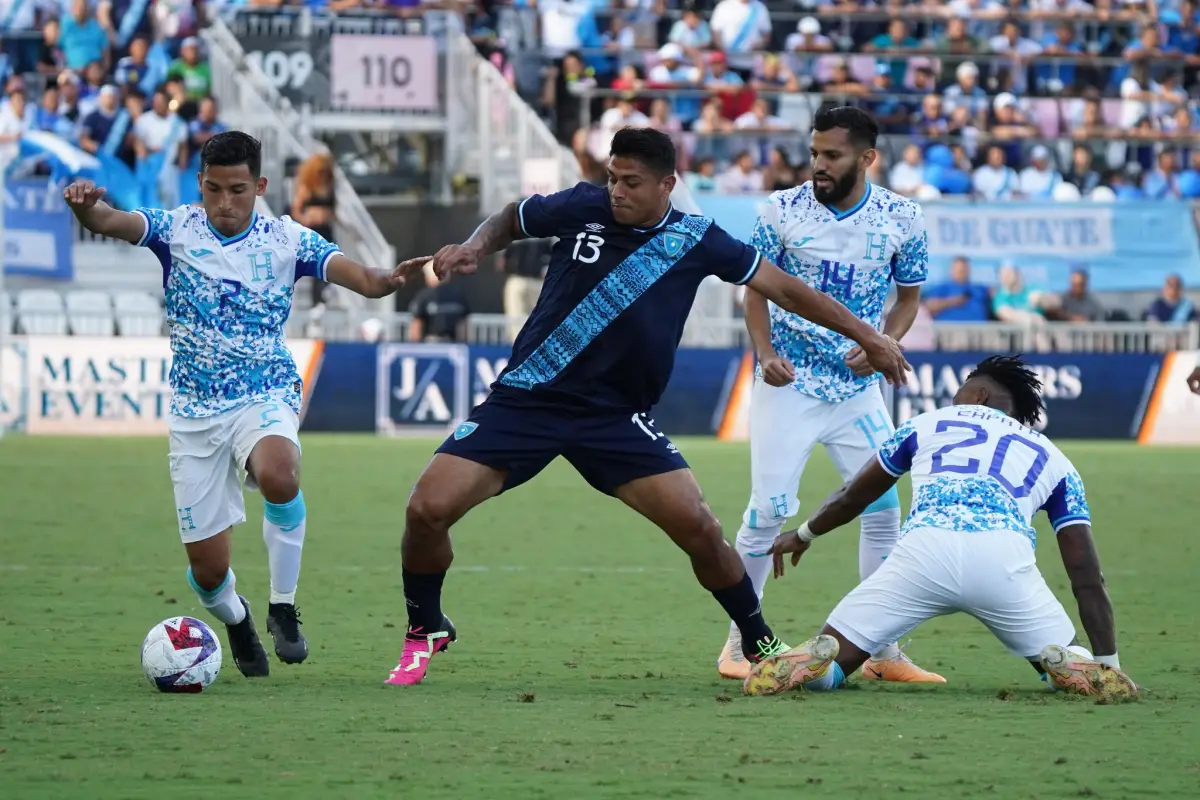 Guatemala y Honduras en un partido amistoso en 2023  - FEDEFUT