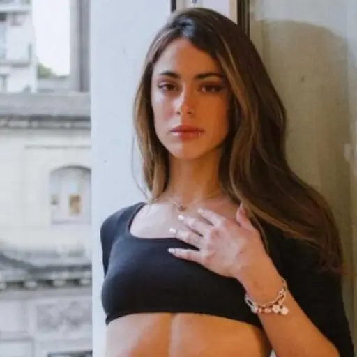 Tini Stoessel ,Instagram