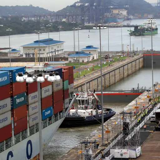 Panamá afirma que el canal es una 