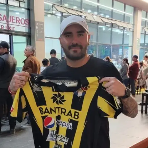 Liborio Sánchez jugará con Aurora F. C.