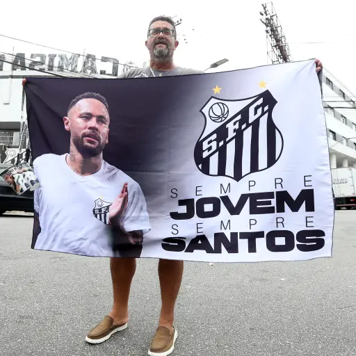 Neymar firmará contrato y será presentado con el Santos 