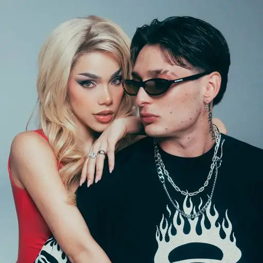 Kenia Os Peso Pluma ,Instagram