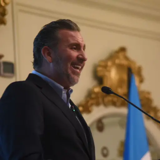 Roberto Arzú llama sociópata a Giammattei y lo señala de impedir su inscripción electoral  ,Omar Solís