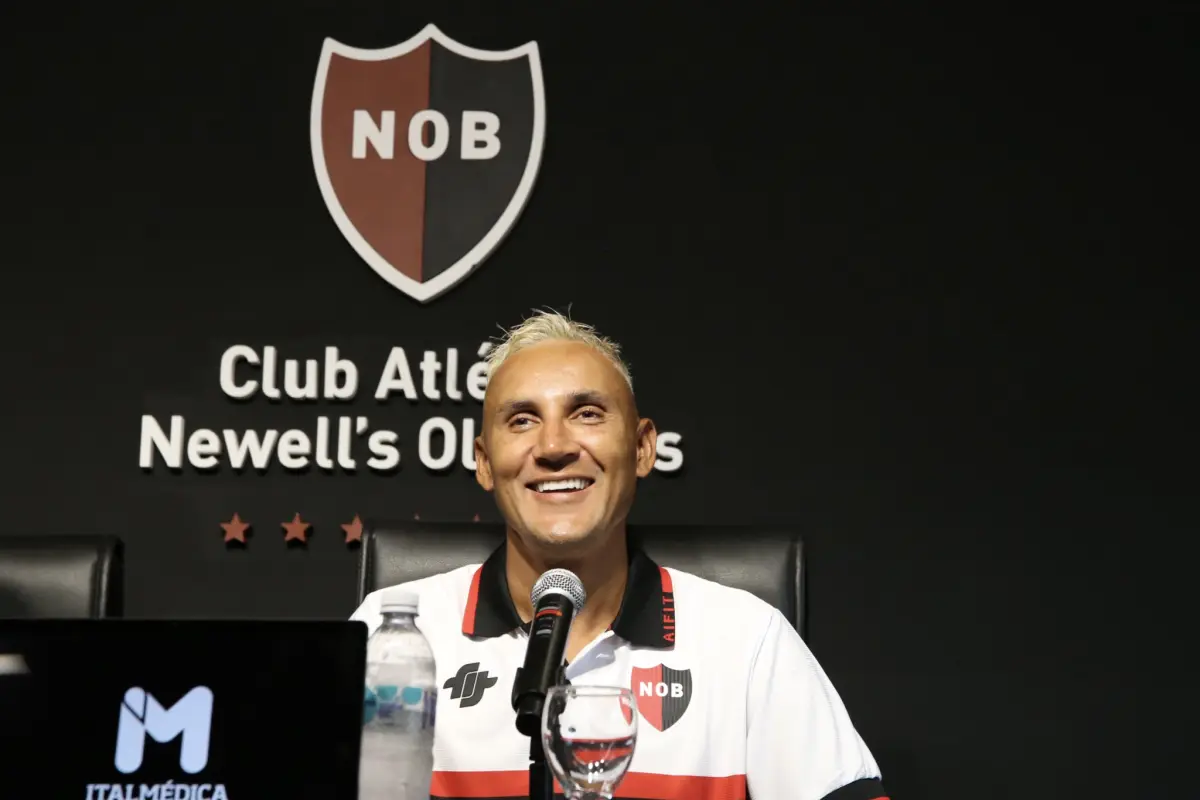 Newell’s Old Boys presentó oficialmente a Keylor Navas 