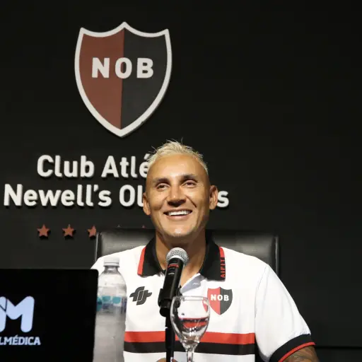 Newells Old Boys presentó oficialmente a Keylor Navas 