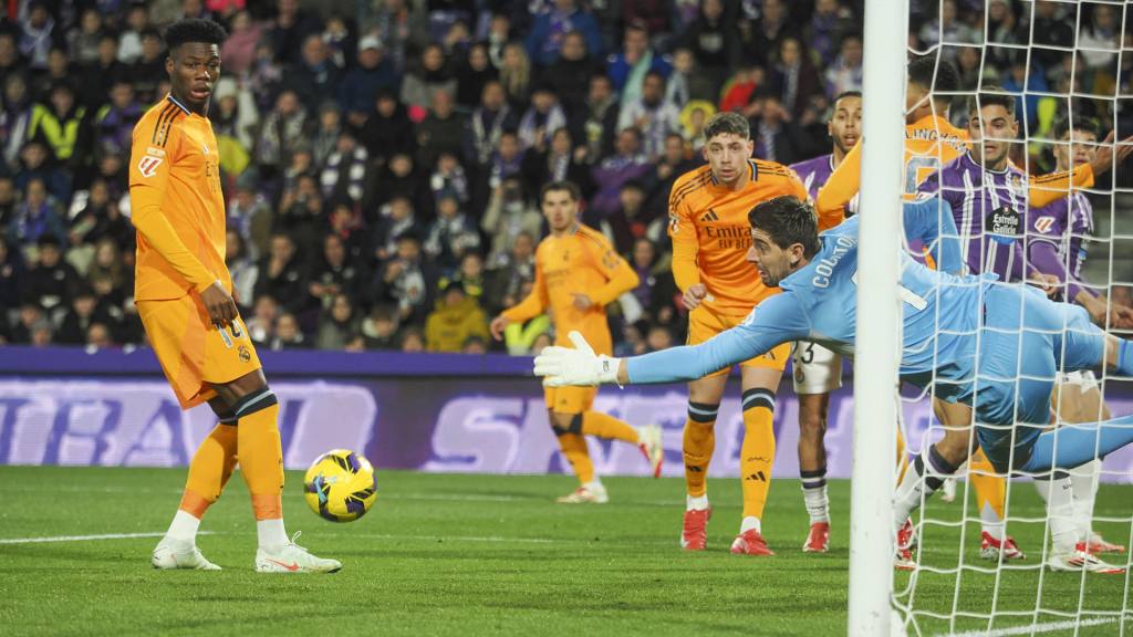 Partido entre Valladolid y Real Madrid | EFE