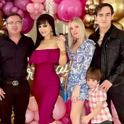 Maribel Guardia familia ,Instagram