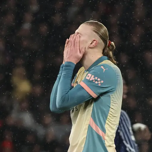 Manchester City al borde de la eliminación en la Champions League - EFE