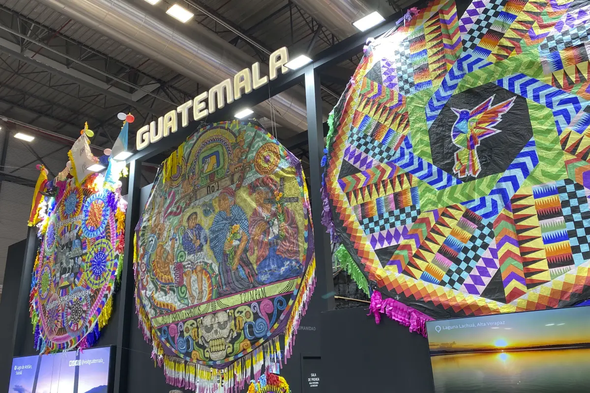 Guatemala, orgullosa de su artesanía y herencia maya, presentó este jueves su estand en la Feria Internacional de Turismo (Fitur) 2025, Foto EFE