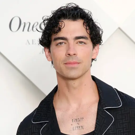 Joe Jonas ,Instagram