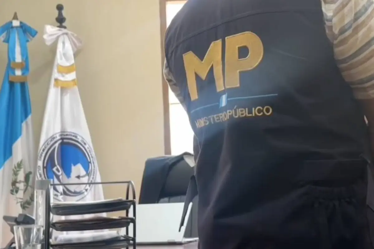 MP realiza diligencia en la Dirección General de Transportes