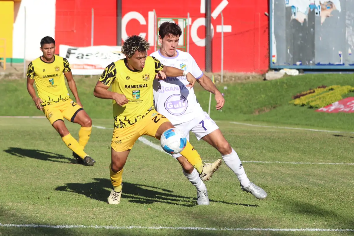 Guastatoya enfrentó a Comunicaciones 