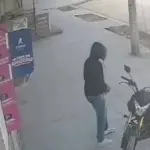 Policía mata a extorsionador en Guayaquil tras intento de fuga. ,Captura de pantalla video X.