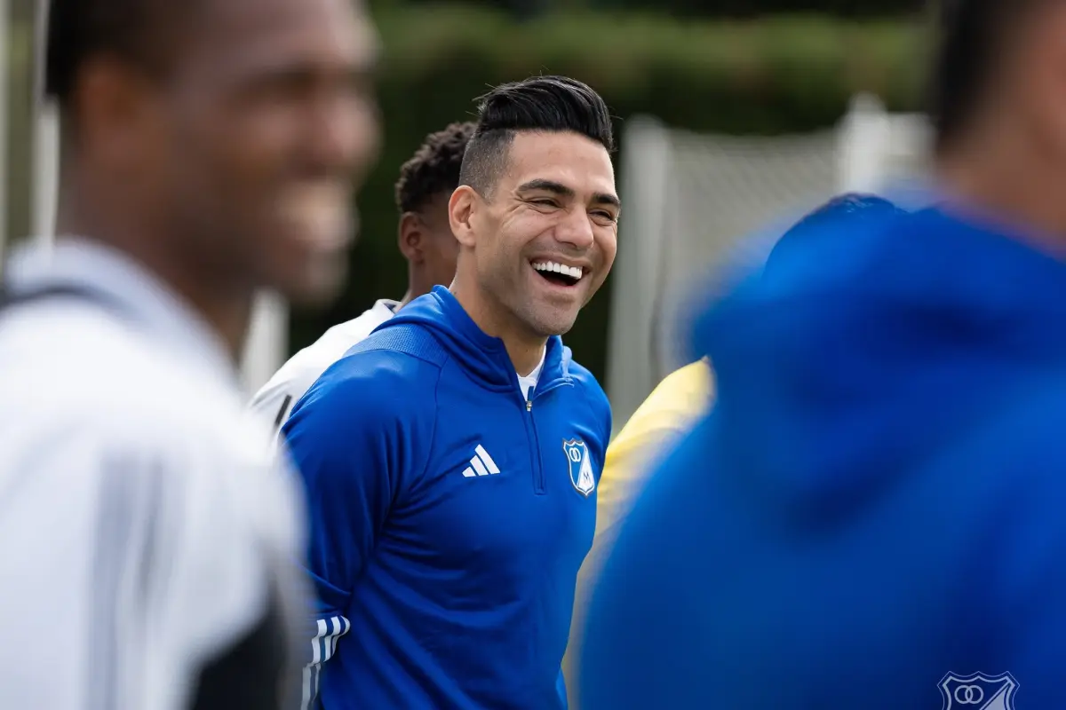 Radamel Falcao renovó contrato con Millonarios - Millonarios FC