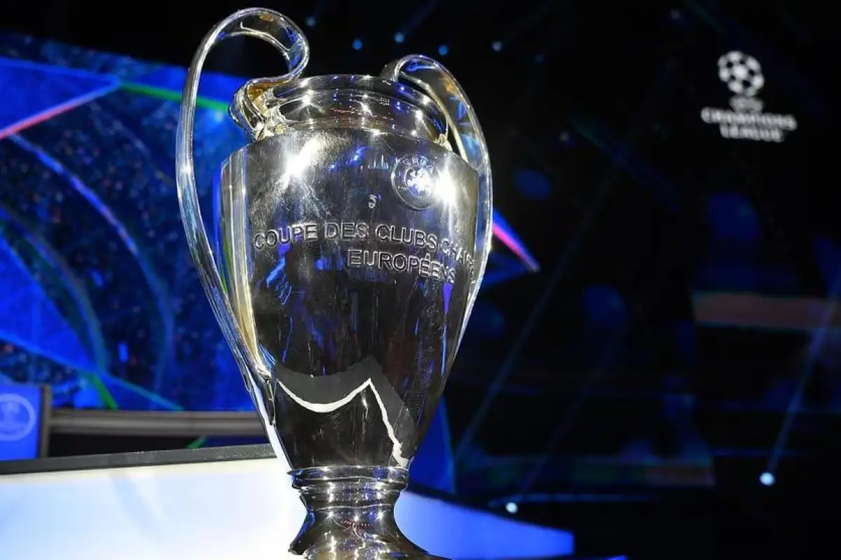 Trofeo de la Champions League - UEFA Champions League